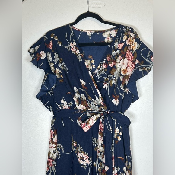 Fall Dress! Navy Floral Wrap Maxi Dress. Neck. Elastic Waist. Size 2X - Picture 2 of 7